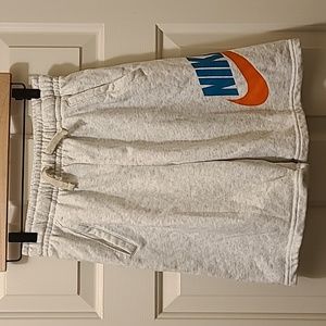 Nike Sweat Shorts Size Youth XL